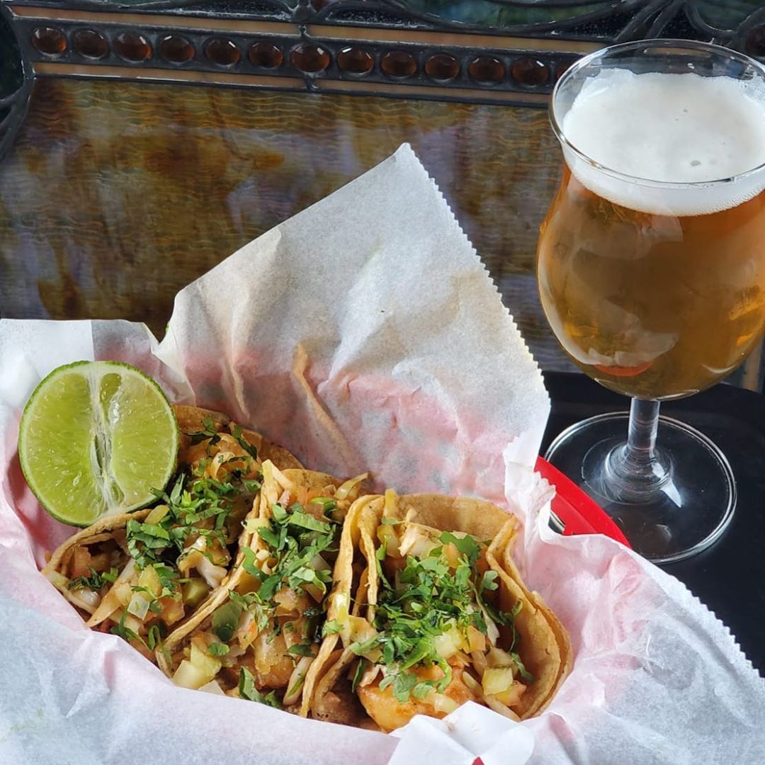 Road Trip Roundup: Chow Down On The Best Tacos In Illinois